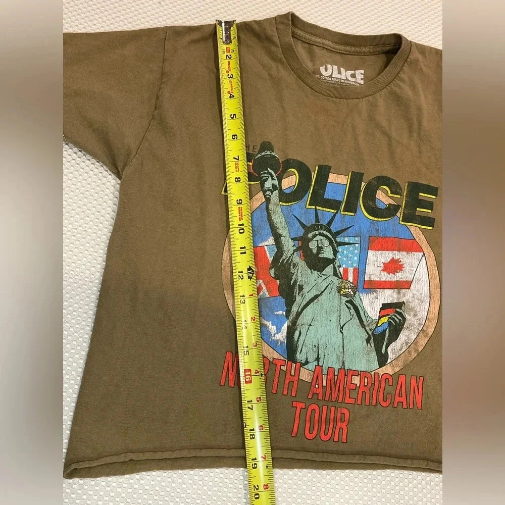 🏁The Police North American Tour 2013 T-shirt cropped
S/M - Picture 4 of 9